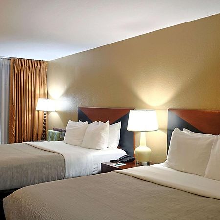 Quality Inn Kennedy Space Center Titusville Exterior foto