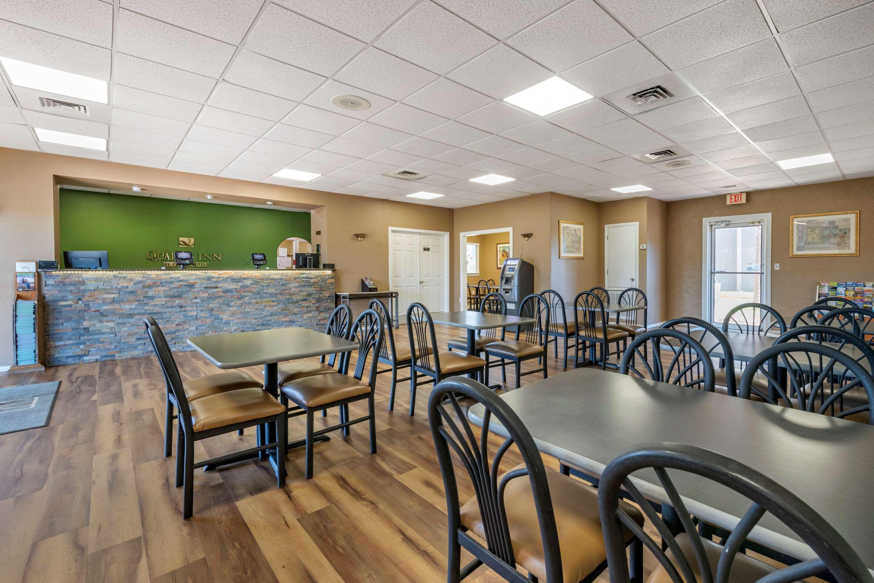 Quality Inn Kennedy Space Center Titusville Exterior foto